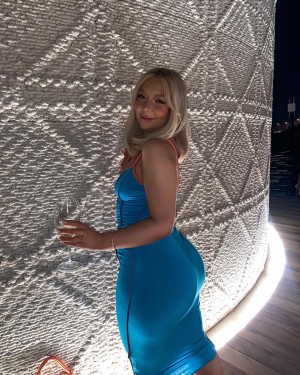 Francesca Bennett Photo #3