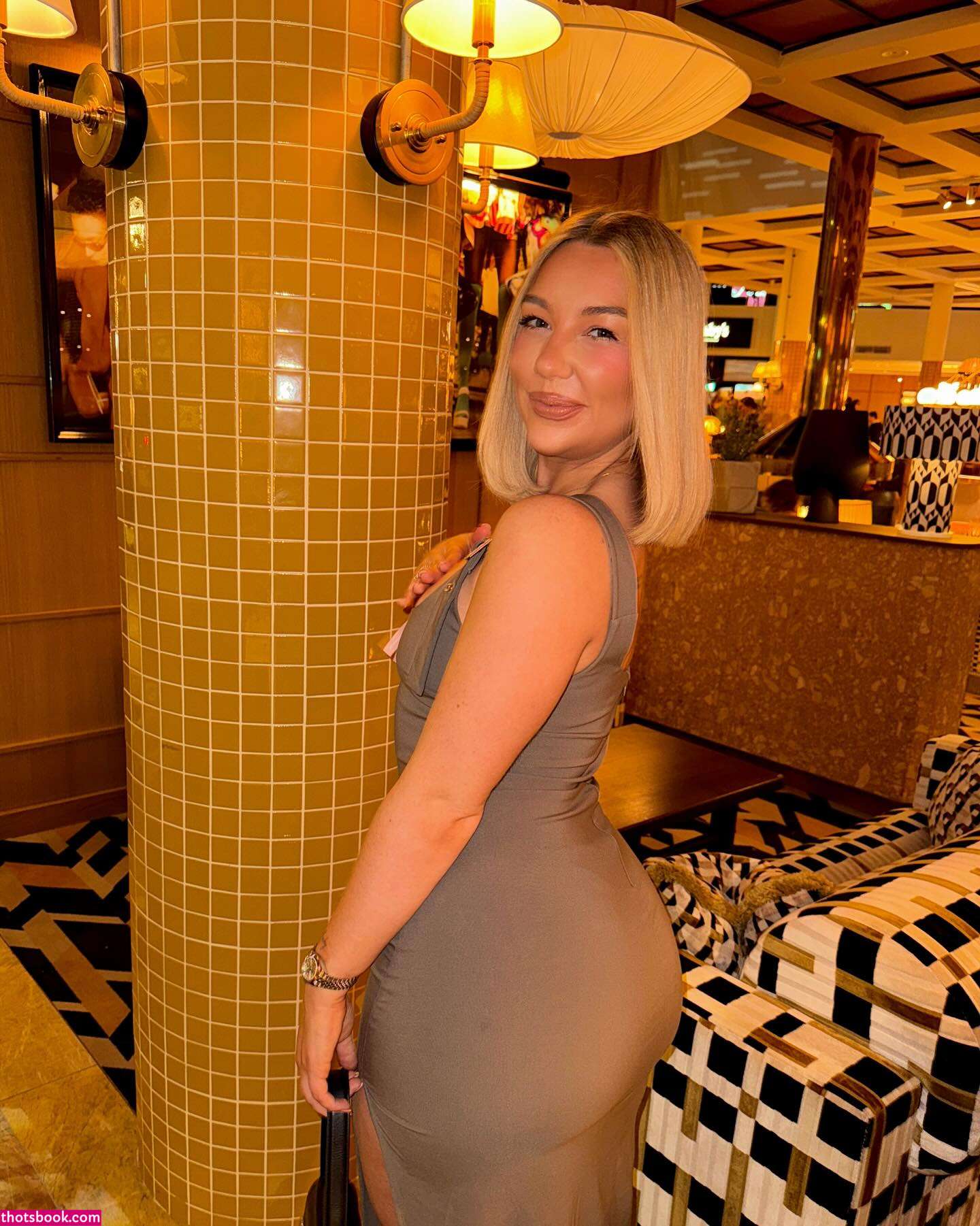 Francesca Bennett Photo #26