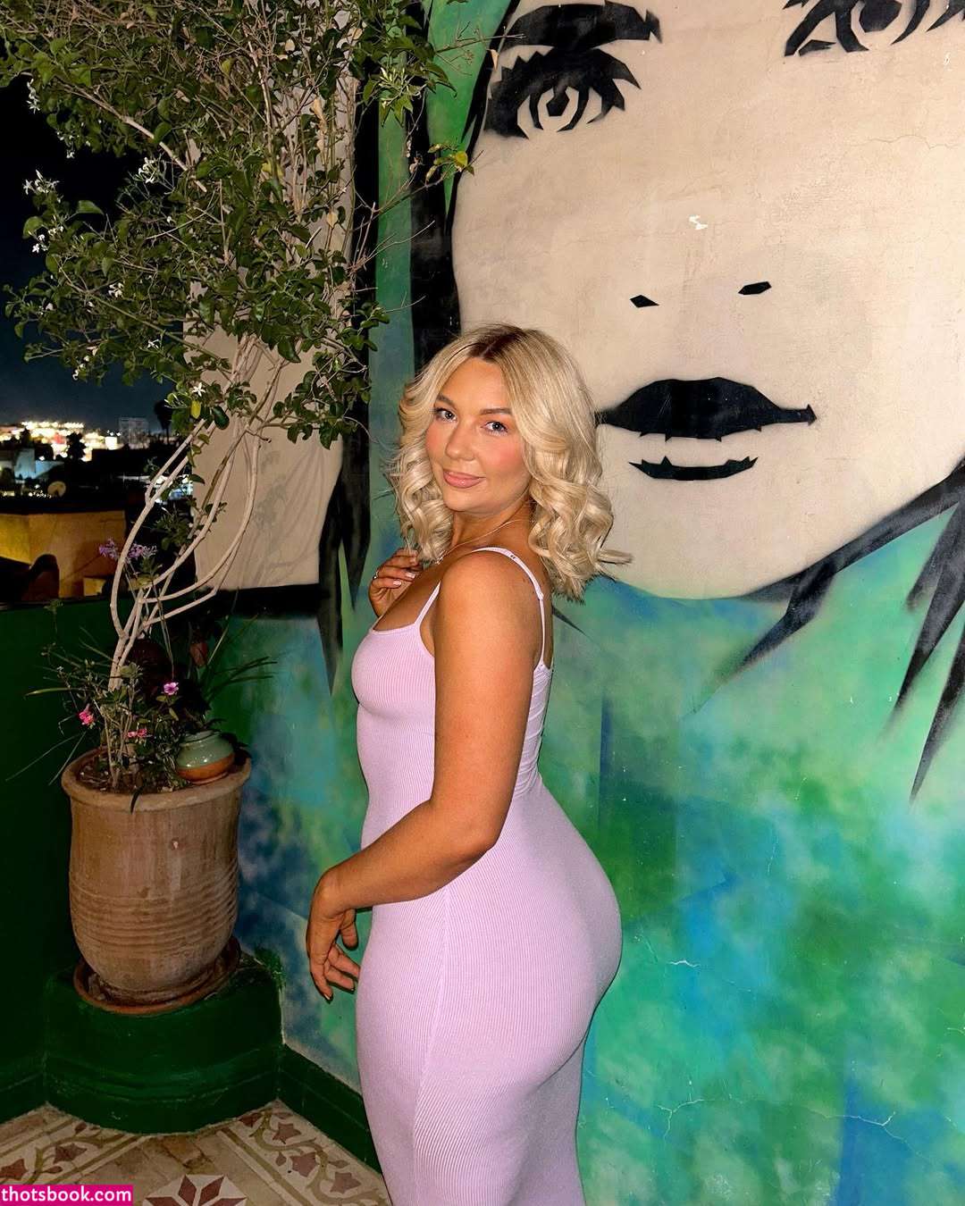 Francesca Bennett Photo #28