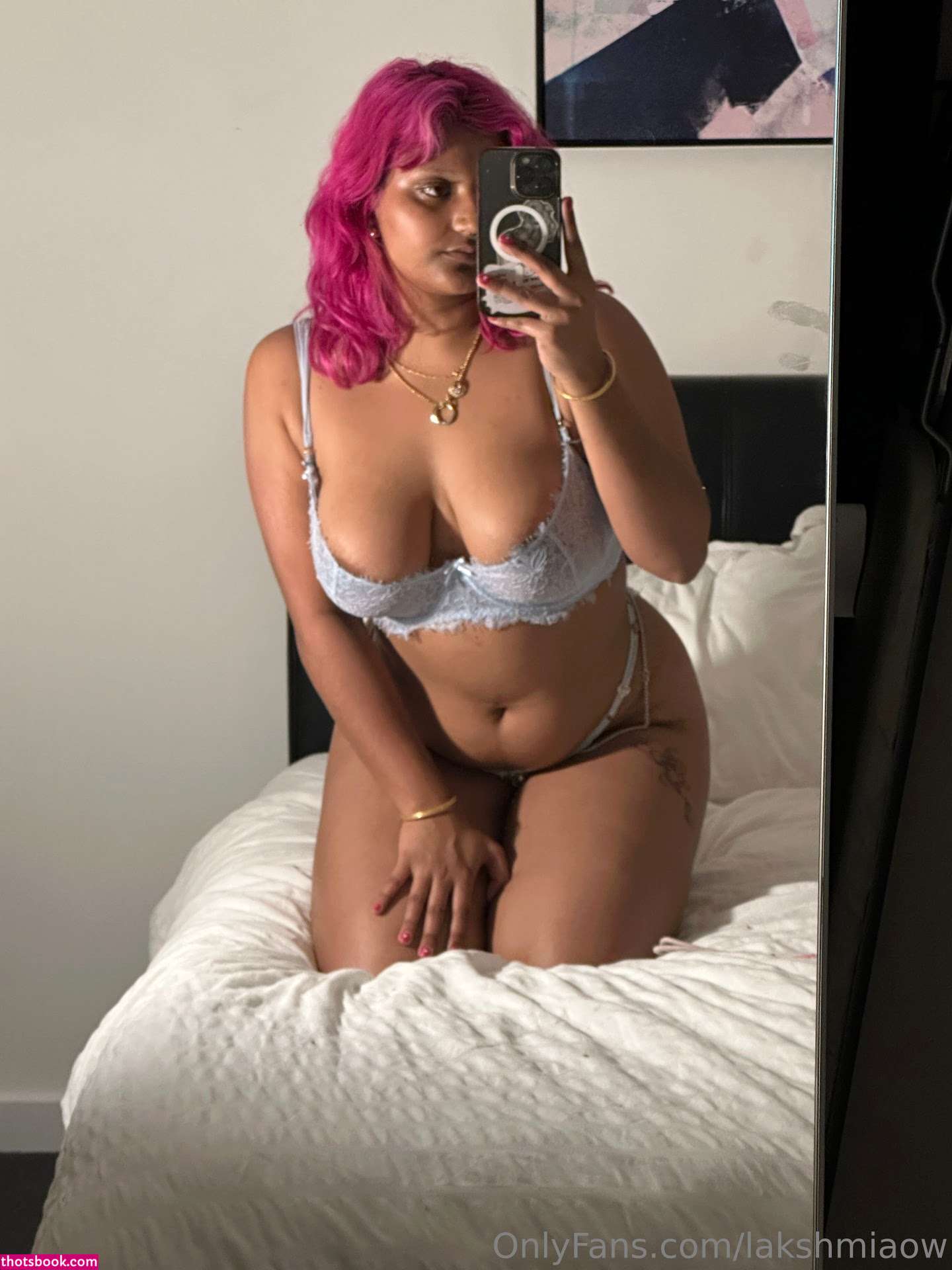 Jhanavi Kissumirri Photo #4