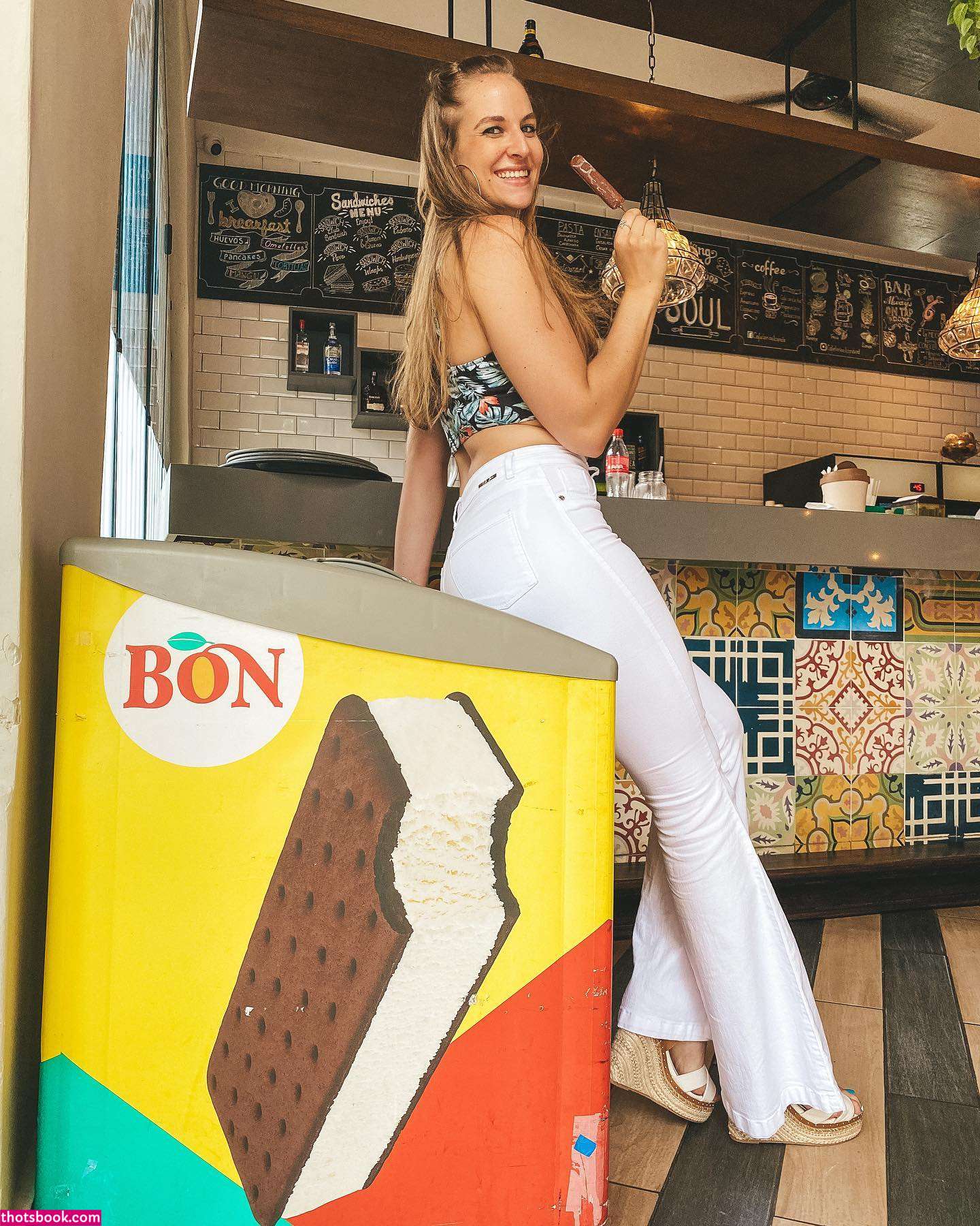 Lauren La Gringa Latina Photo #12