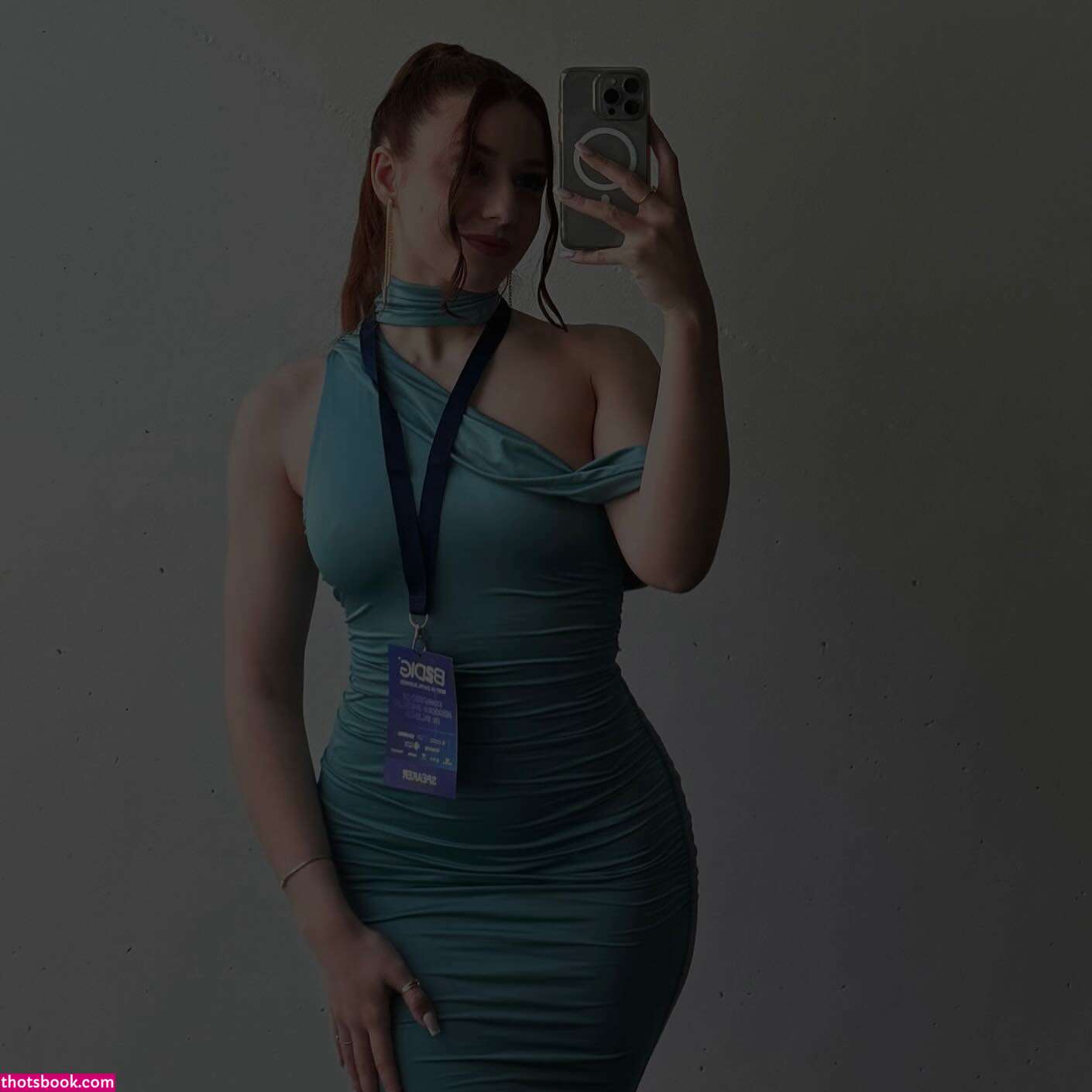 Paula Sanchiz Photo #8