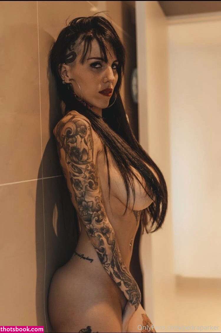 Pedra Parker Photo #3