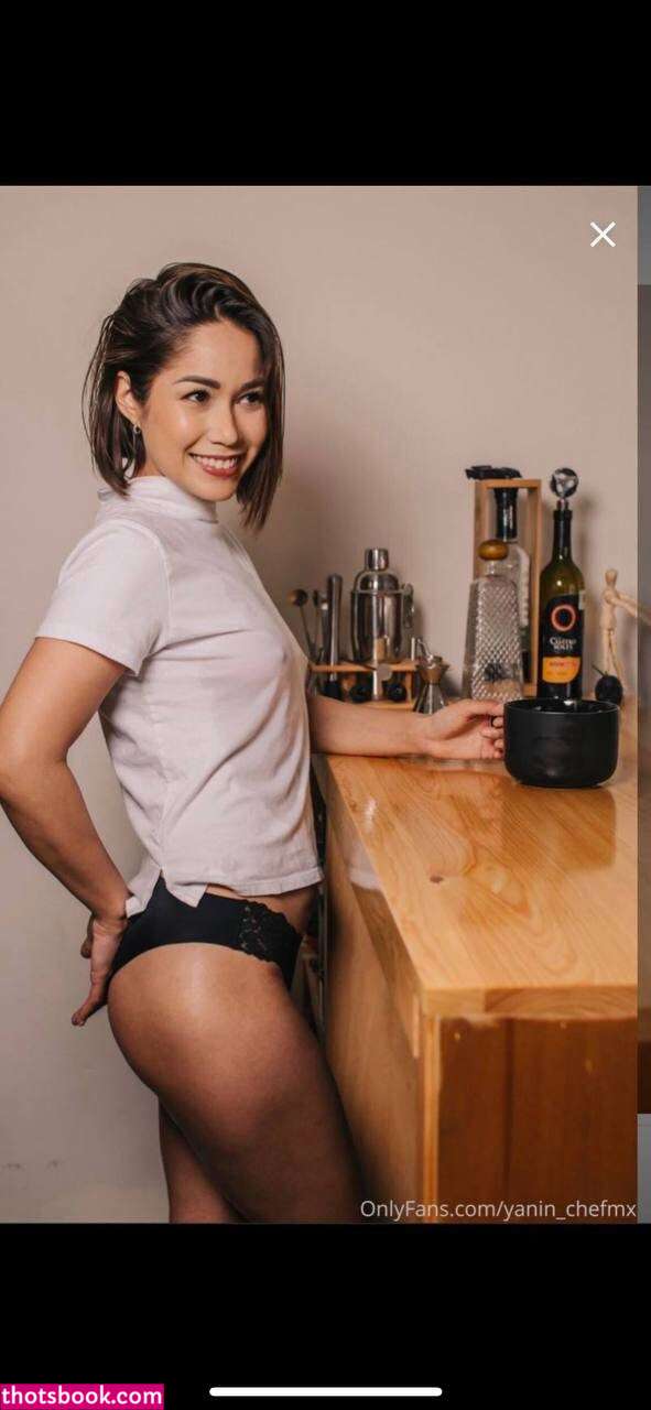 Yanin Campos Photo #8