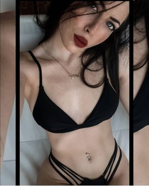 Agam Azulay Photo #8