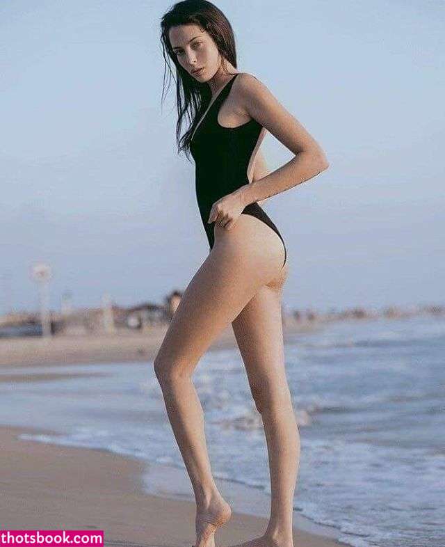 Agam Azulay Photo #17