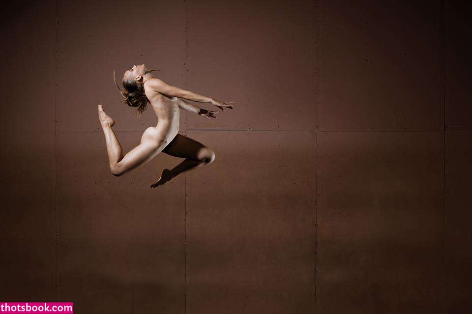 Alice Tsap Photo #11