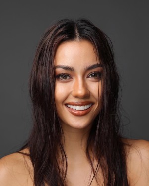 Amanda Obdam Photo #10