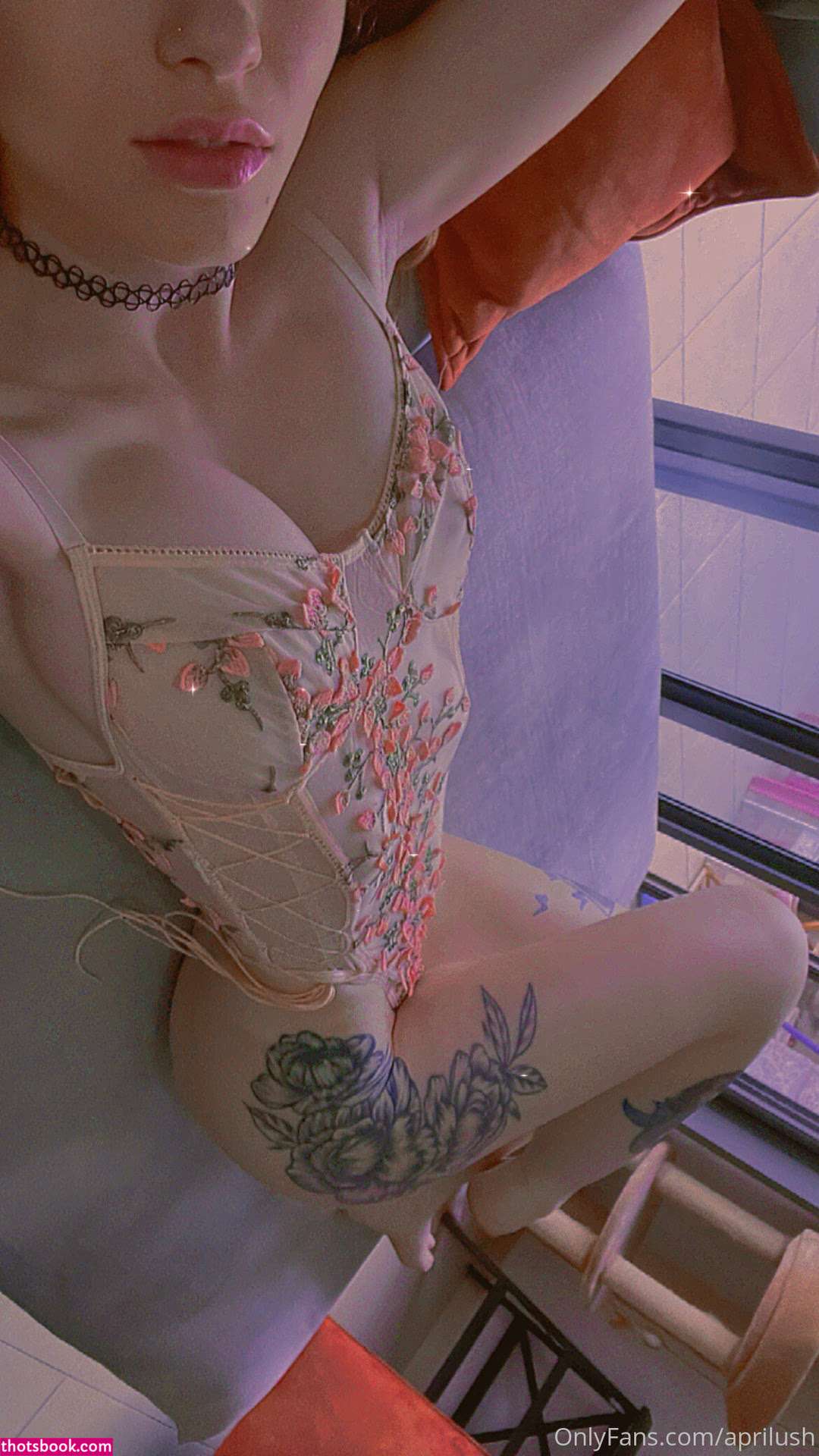 April Harel Photo #17