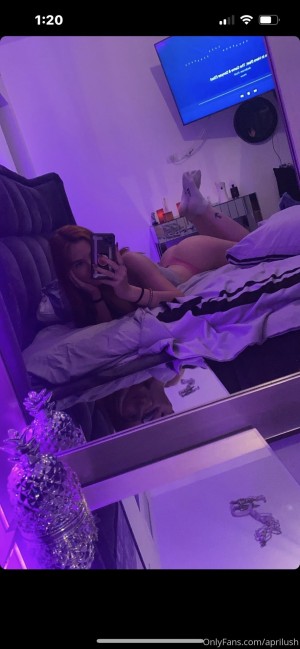 April Harel Photo #30