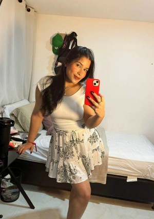 Emilymillerxx Photo #2