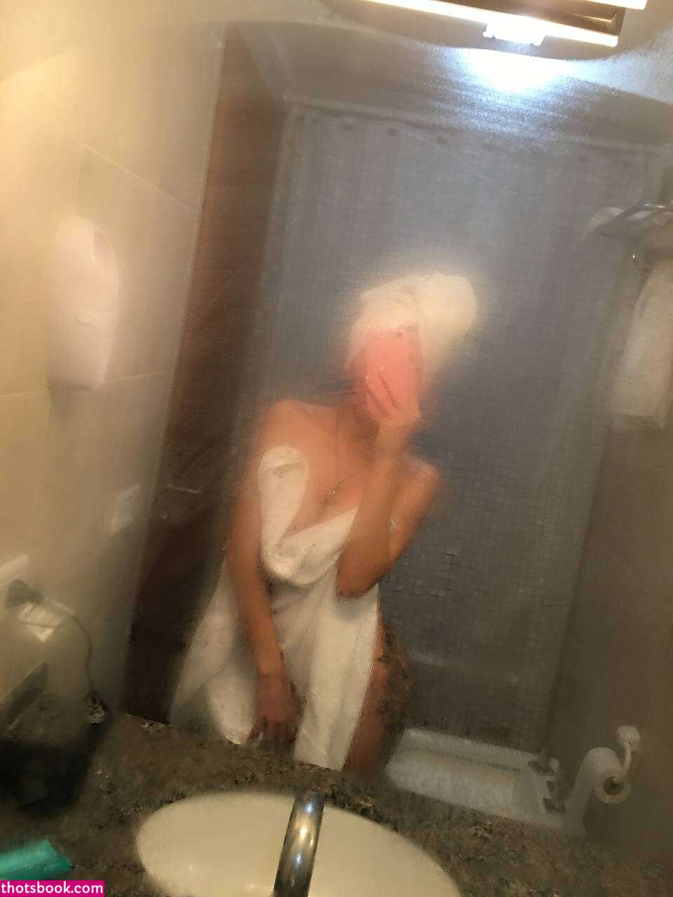 lulyguller Photo #24