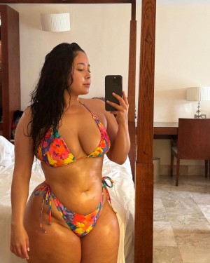 Priscilla Lina Photo #4