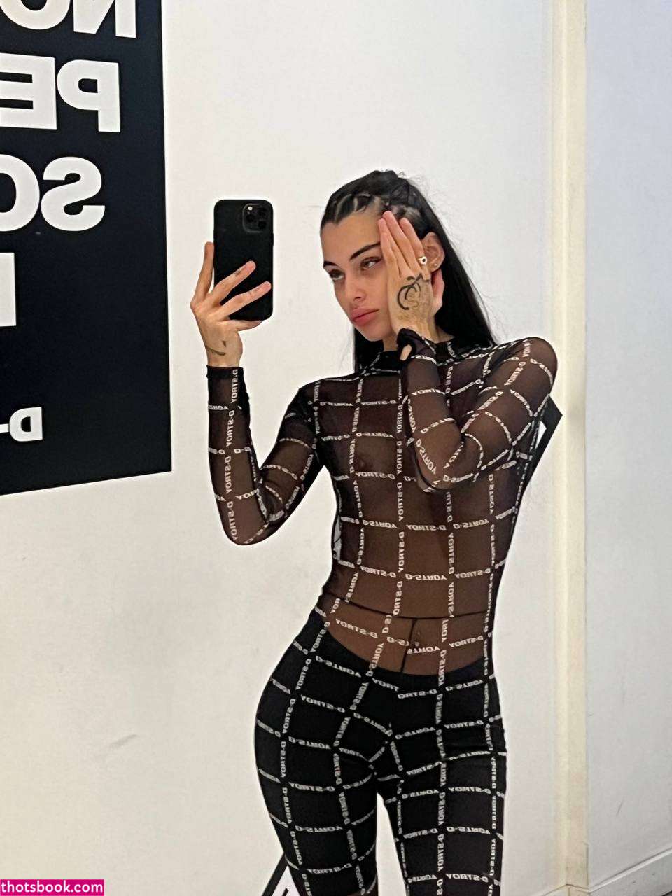 sofifernandez Photo #16