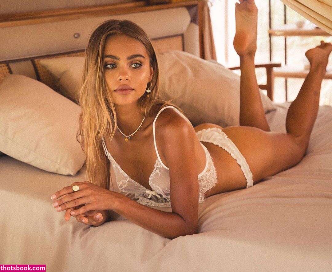 Alice Deren Photo #2