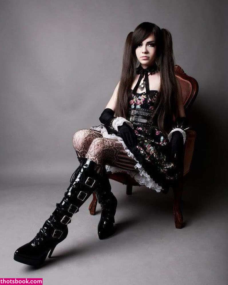 Bluegoesmew Photo #21