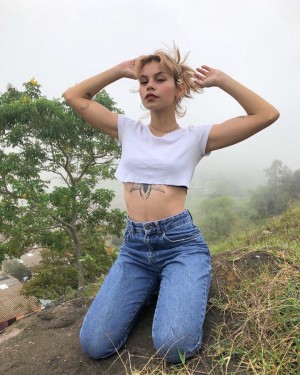 Daniela Montaguth Photo #12