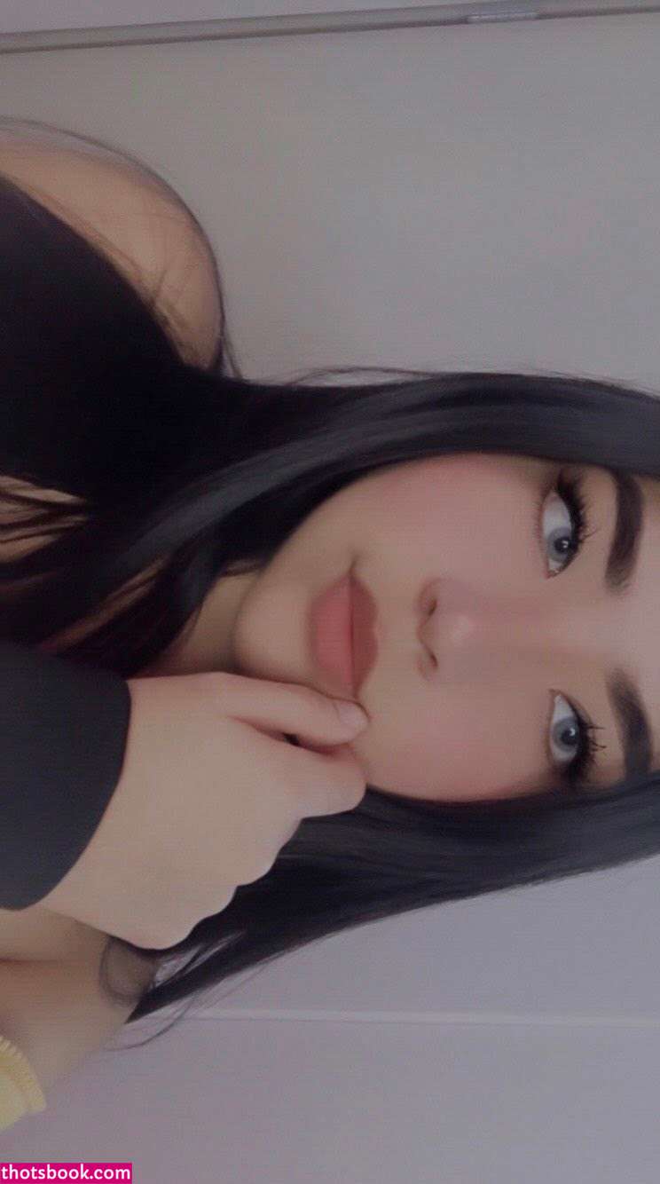 Dayanna Pizarro Photo #4