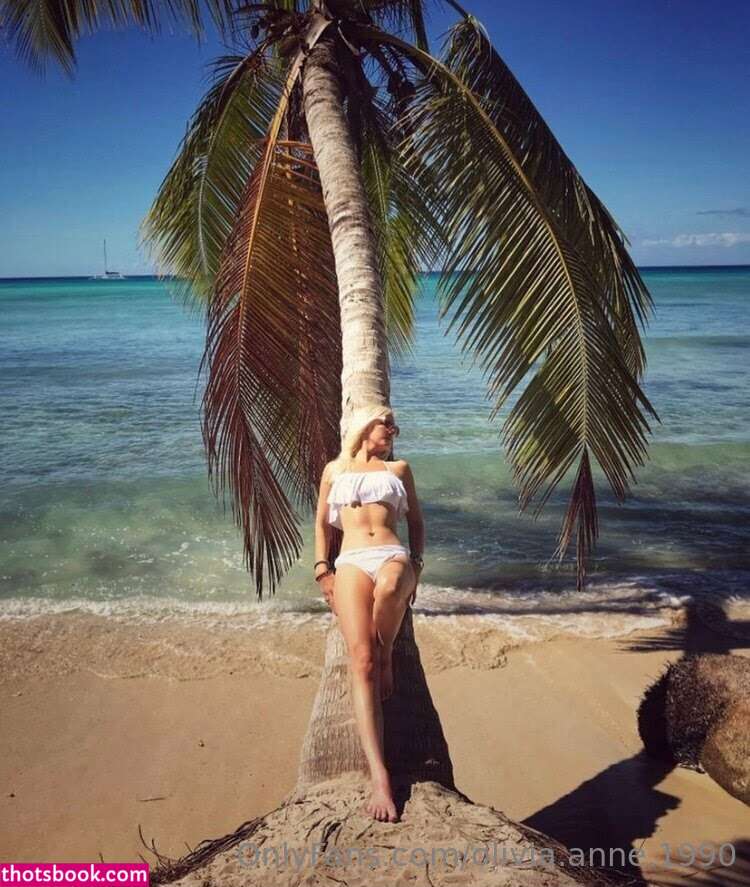 Olivia Anne 1990 Photo #18