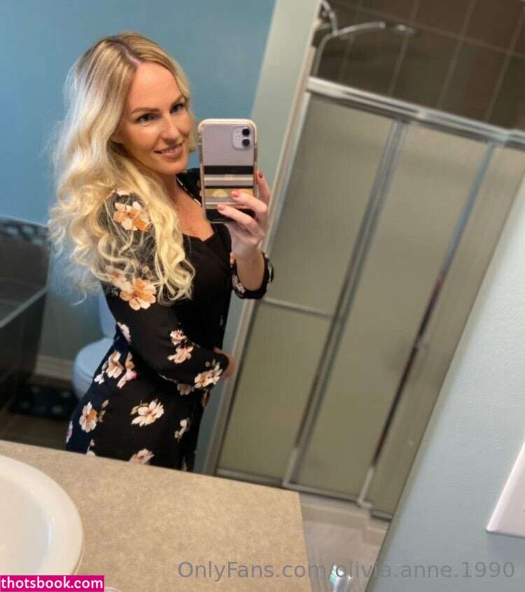 Olivia Anne 1990 Photo #19