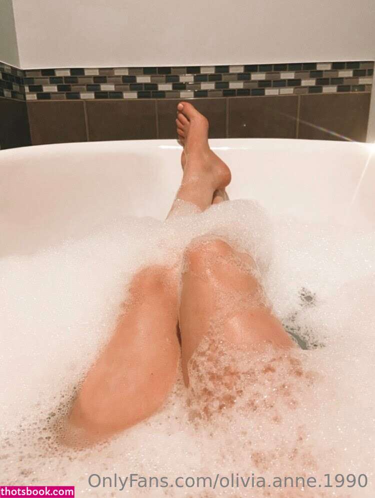 Olivia Anne 1990 Photo #25