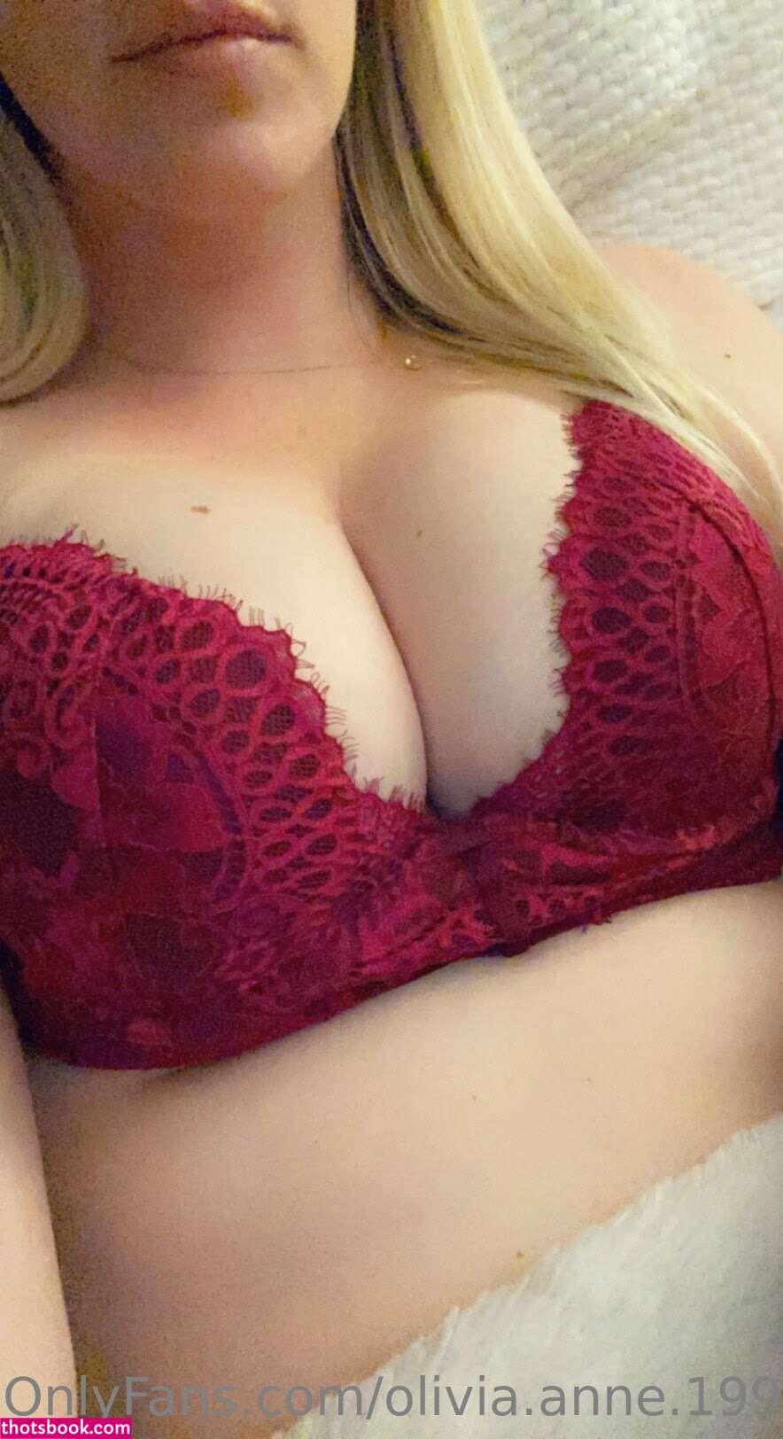 Olivia Anne 1990 Photo #32