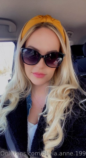 Olivia Anne 1990 Photo #33