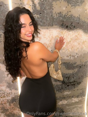 sweetsbellaxo Photo #33