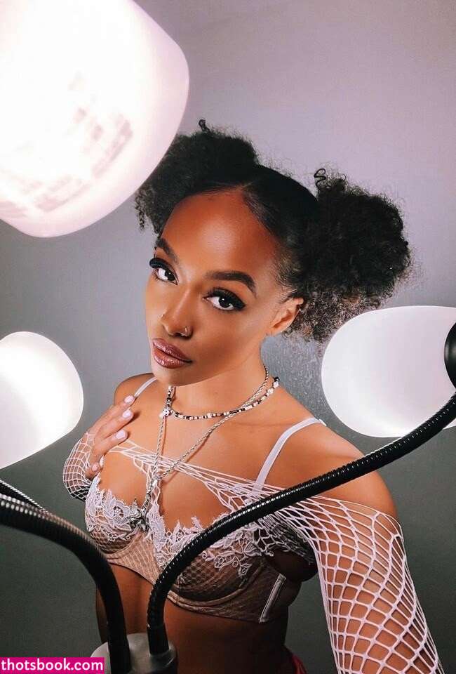 yourfavbubblebuttt Photo #34