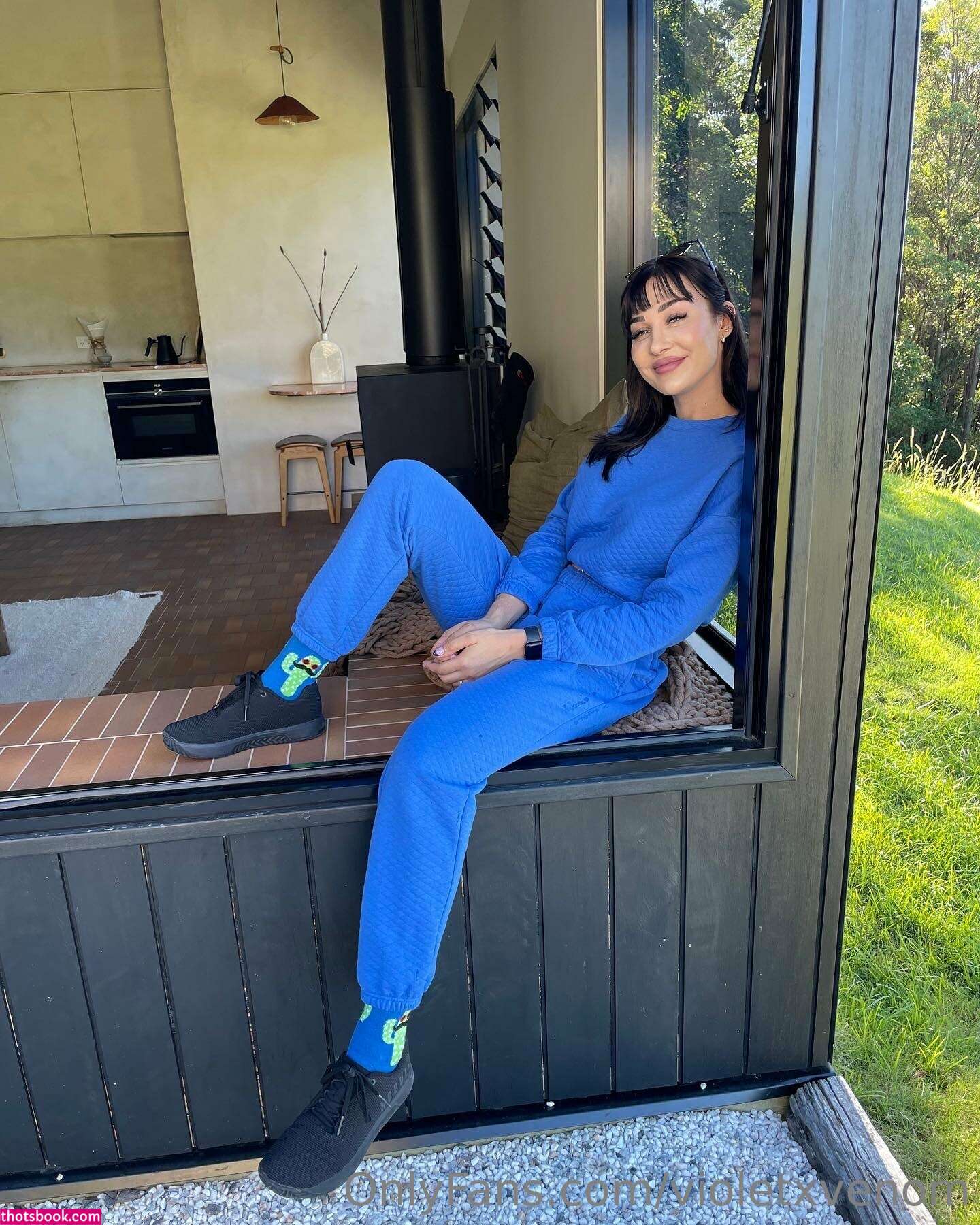 violetxvenomvip Photo #16