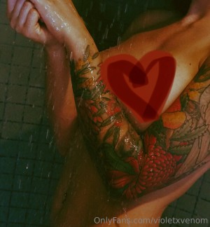 violetxvenomvip Photo #17