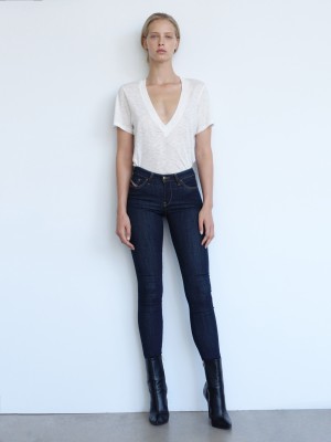 Abby Champion Photo #25