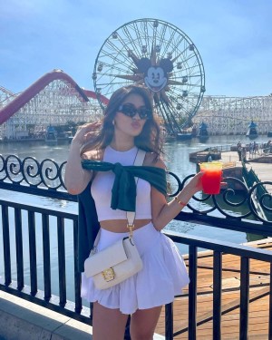 Cindy Nguyen Photo #5