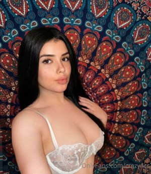 Crystal Hernandez Photo #17