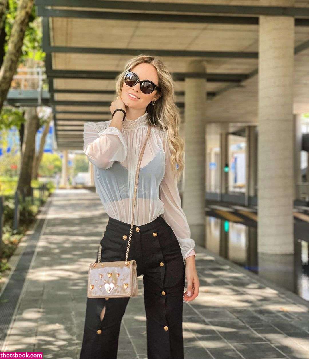 Elena Berri Photo #7