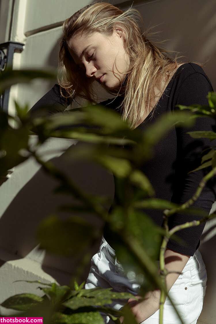 Eva Biechy Photo #28