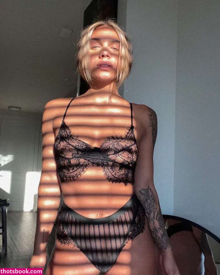 Kirstin Taylor Photo #3