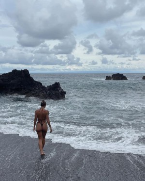 Kirstin Taylor Photo #8