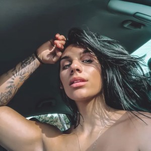 Kirstin Taylor Photo #10