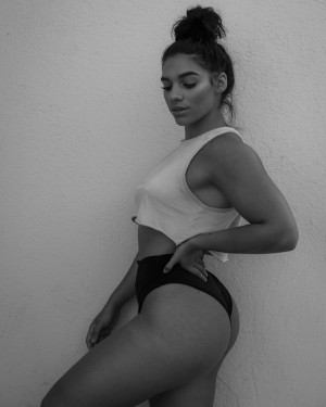 Kirstin Taylor Photo #15