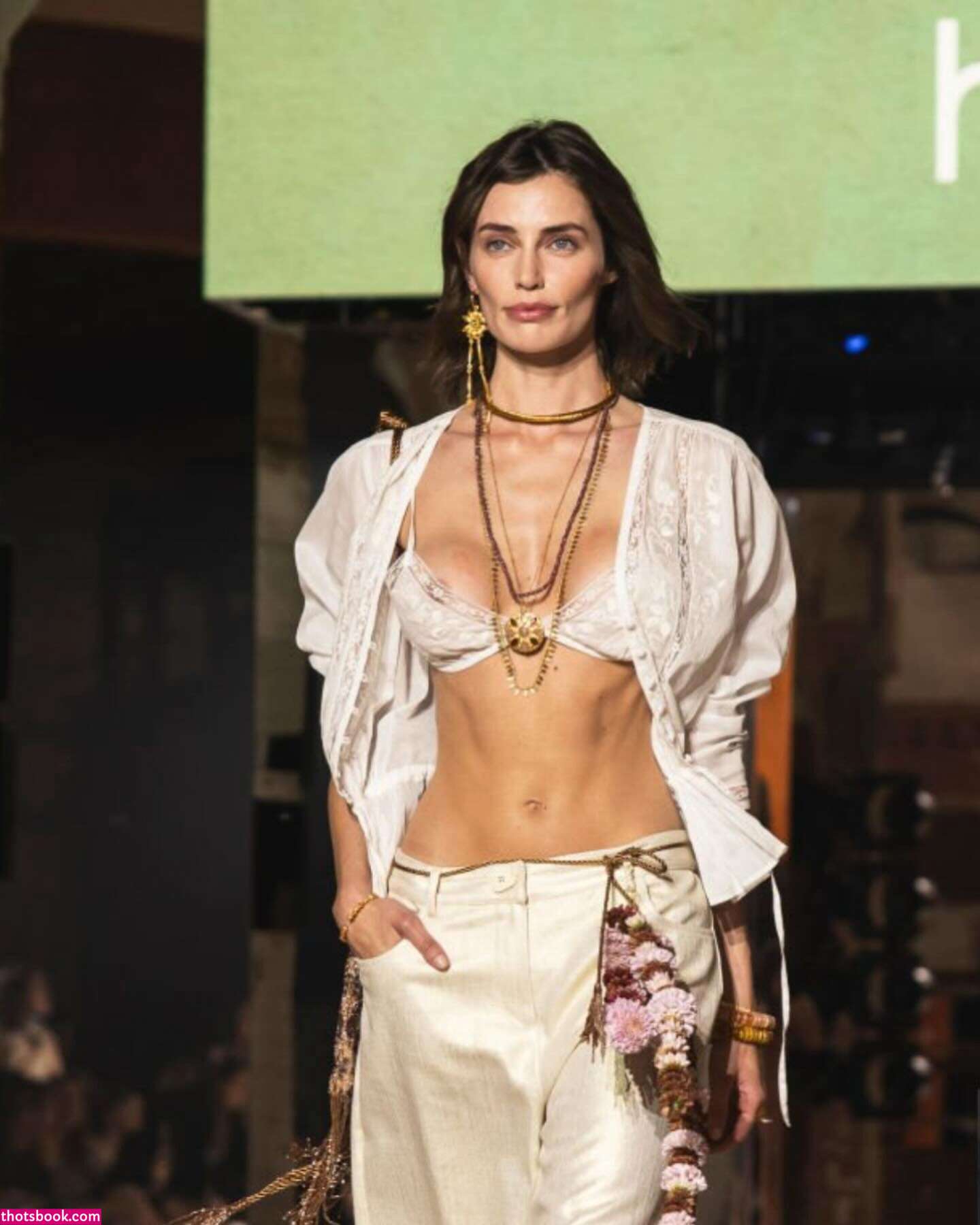 Rebecca Donaldson Photo #18