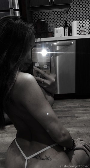 Maddy Coles Photo #19