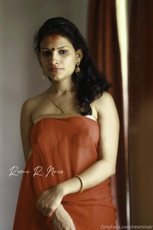 Resmi Nair Photo #54
