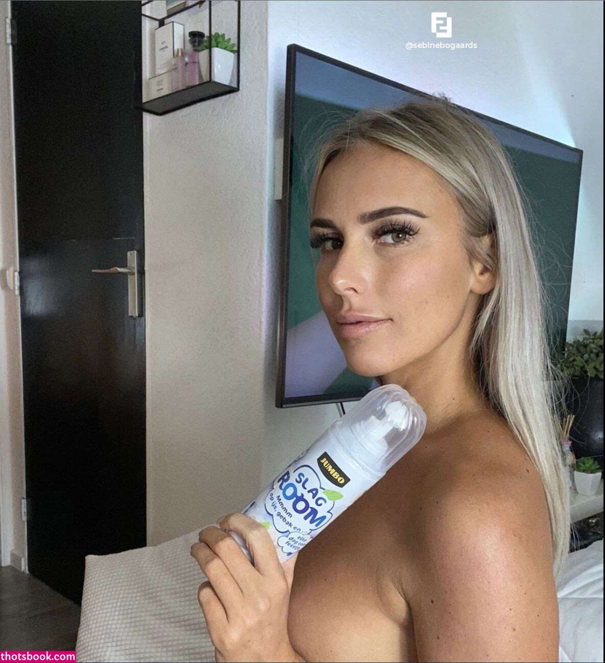 Sebine Bogaards Photo #5