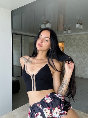 secretsoftiny Photo #1