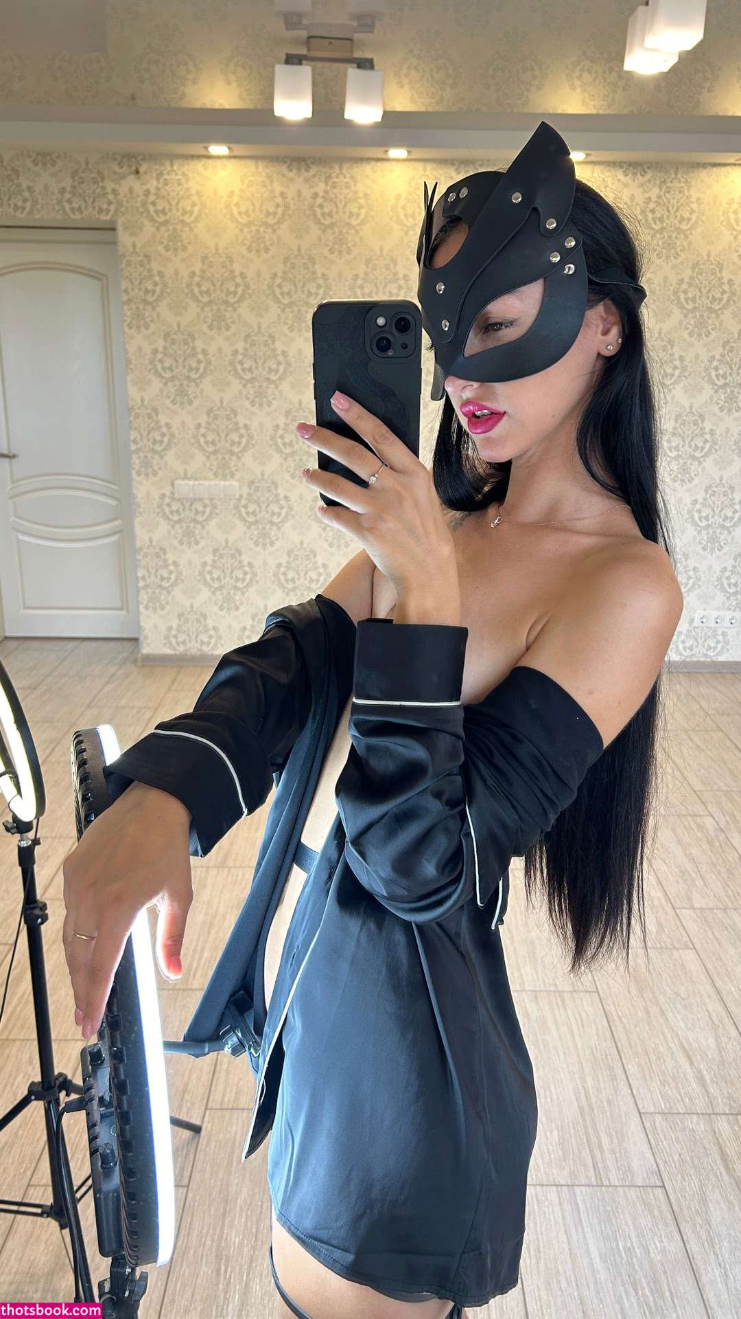 secretsoftiny Photo #16