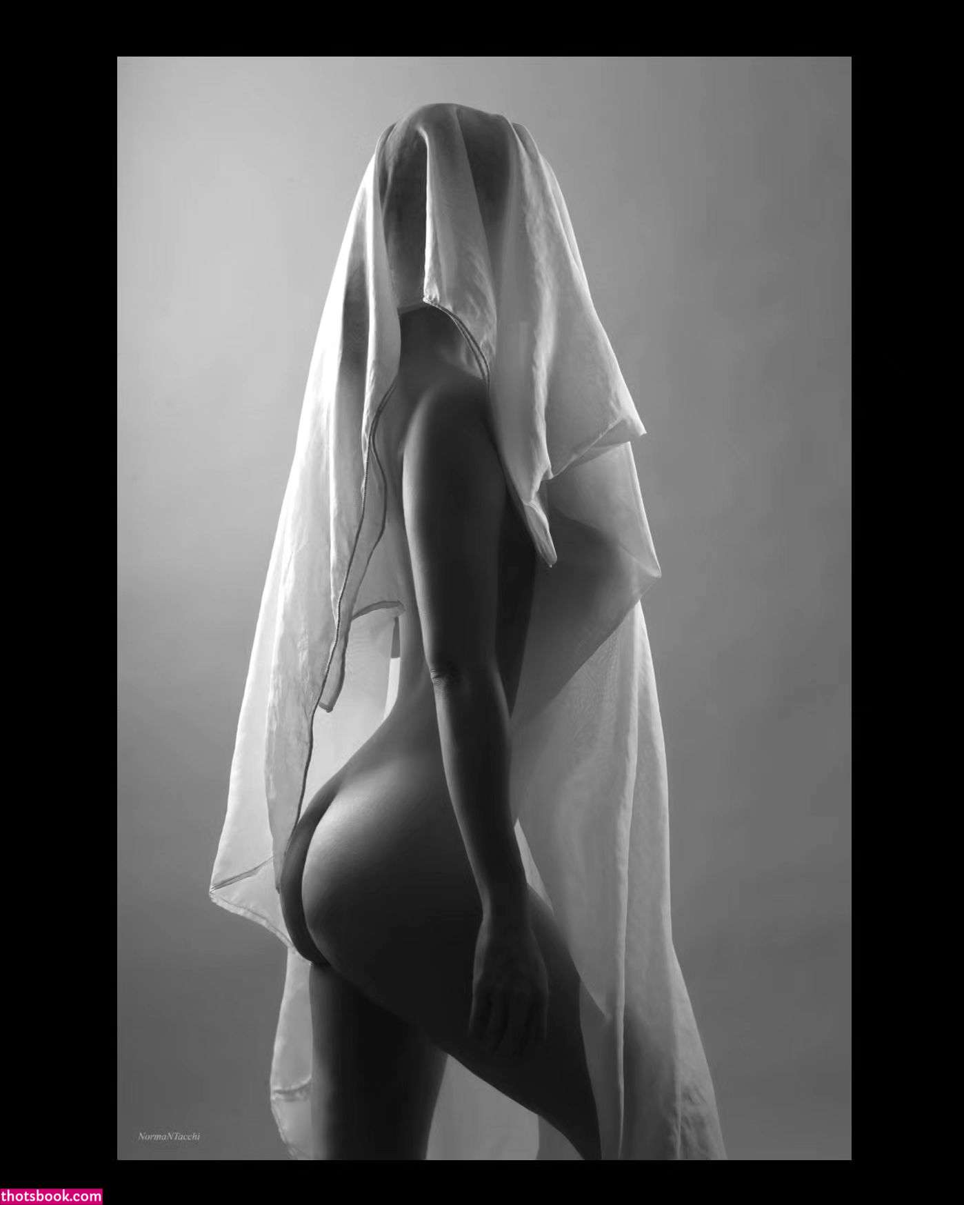 valeriaflagella Photo #17