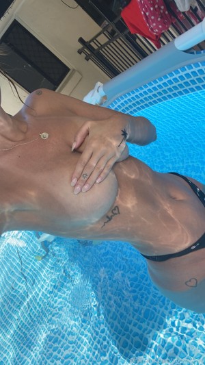 Abby Glasby Photo #30