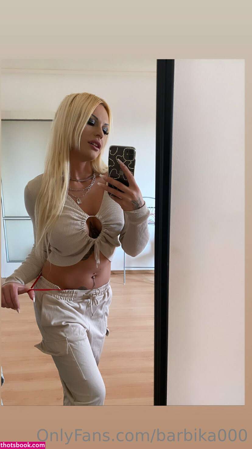 barbika000 Photo #8