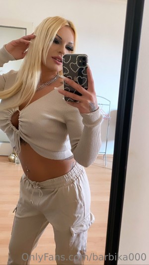 barbika000 Photo #14